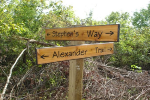 Alexander Trail